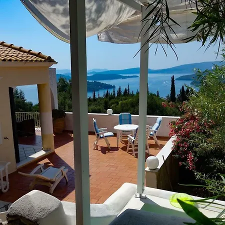 فيلة Casa Niniva *